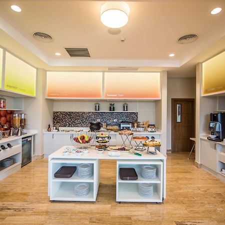 Hampton By Hilton Santo Domingo Airport Hotel โบกา ชิกา ภายนอก รูปภาพ