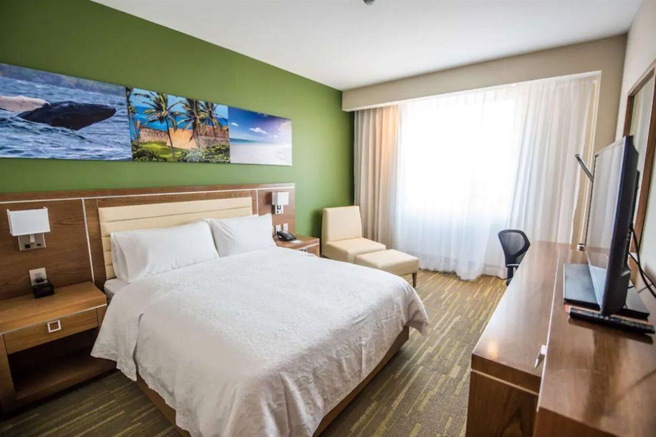 Hampton By Hilton Santo Domingo Airport Hotel โบกา ชิกา ภายนอก รูปภาพ